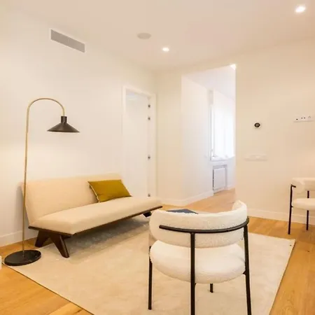 Apartmán Prostorny Apartman Se 4 Loznicemi